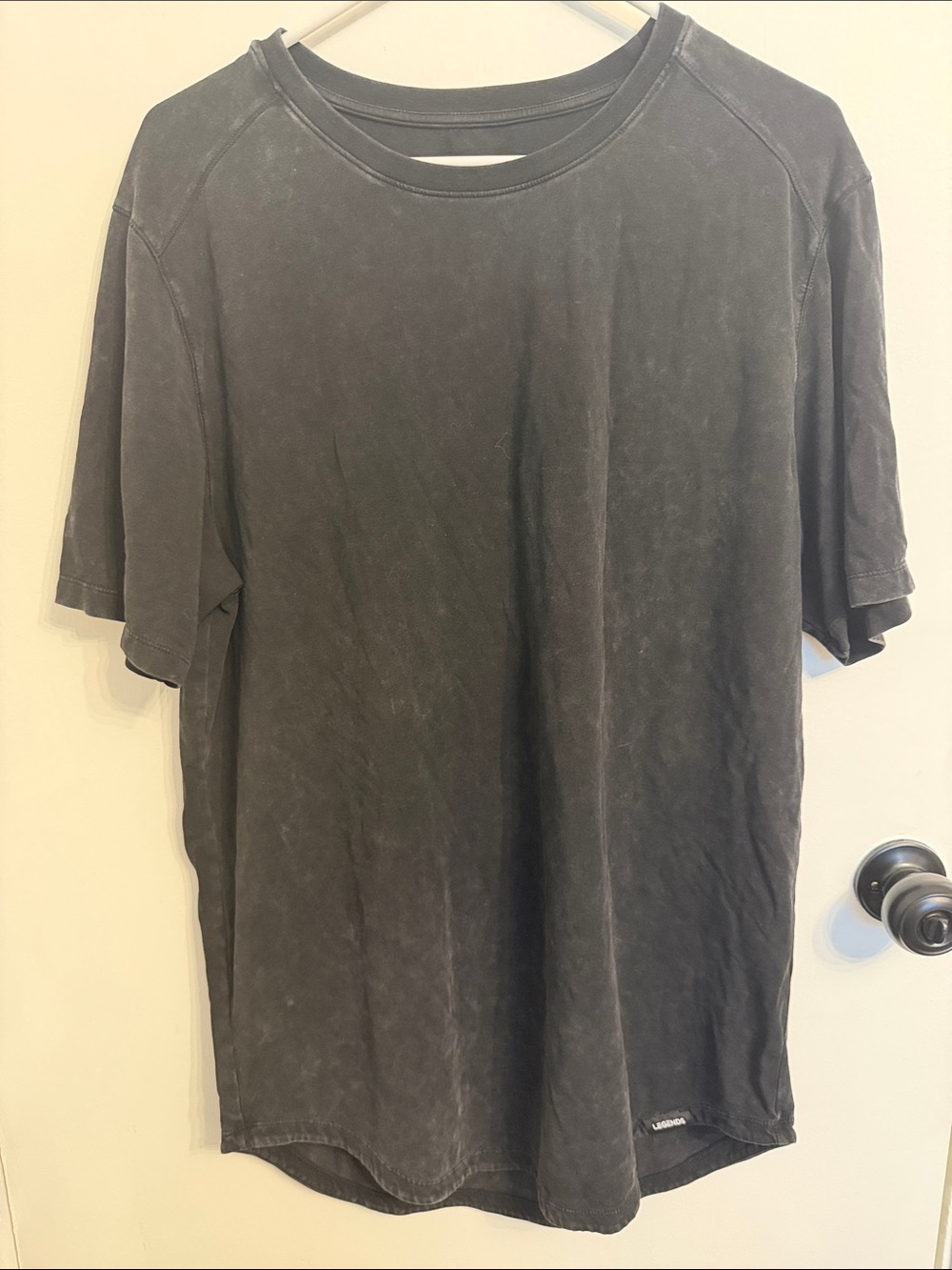 Men's Legends Brand Washed Black Aviation Curved HemT-Shirt